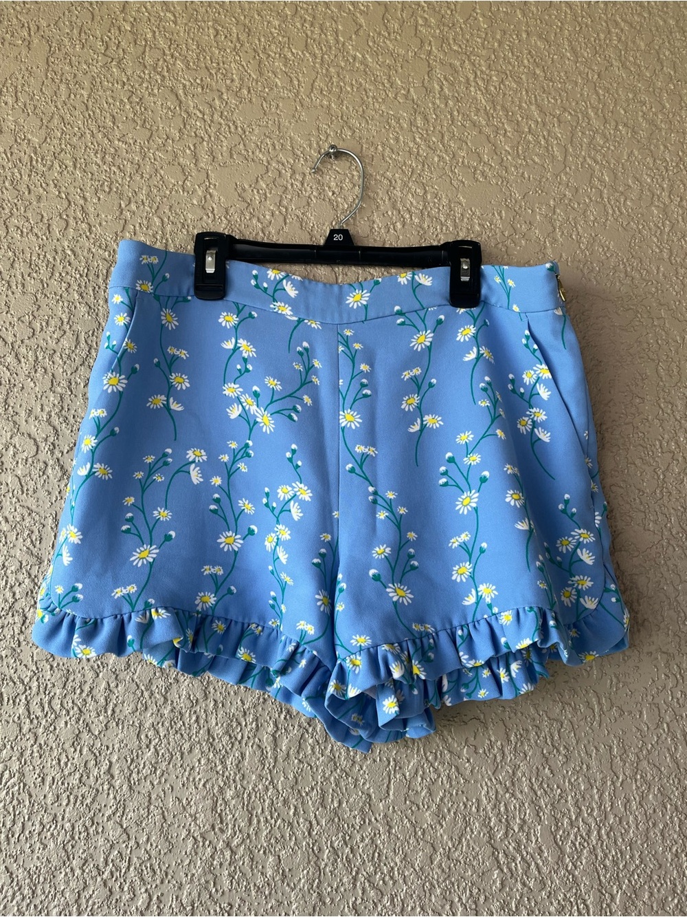 Draper James Light Blue Daisy Print High-Waist Ruffle Hem Shorts